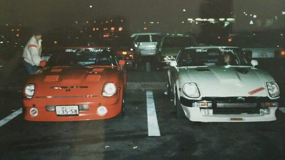 Dobový snímek aut Midnight Club